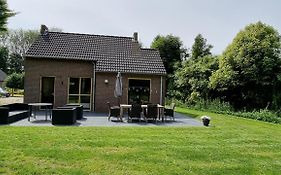 Recreatiewoning Maas en Waal 72